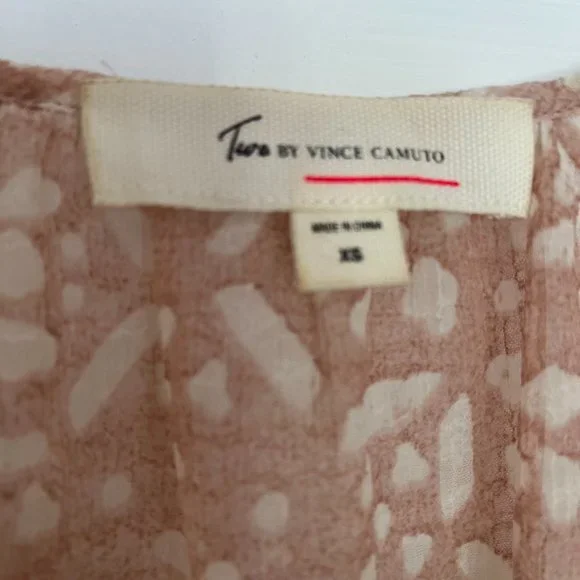 Two by Vince Camuto sheer gauzy pink boho preppy tunic top long sleeve, size XS - Picture 5 of 12